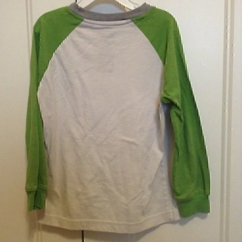 Boys Old Navy long sleeve size 5